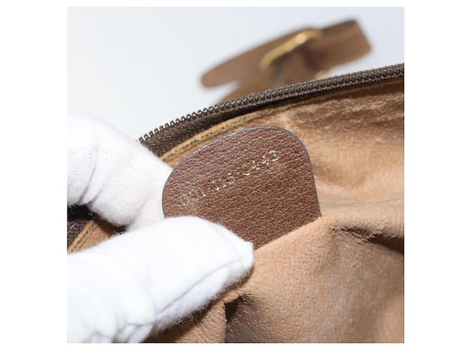 Gucci Borsa a Spalla GG Supreme in PVC Pelle Beige Oro Auth 156786 D'oro - vista 12