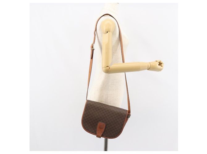 Céline Bolsa de Ombro em Lona Macadam CELINE em Couro PVC Marrom Dourado Auth ki6244 - vista 24