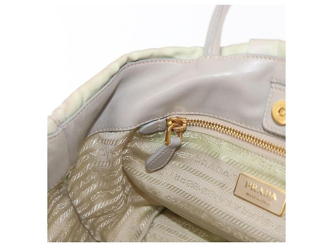PRADA Borsa a Mano Nylon 2 vie Oro Verde Chiaro Auth 153682 D'oro - vista 22