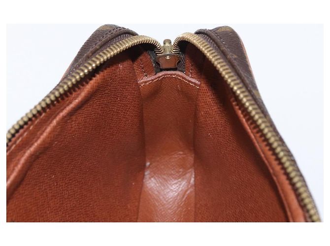 LOUIS VUITTON Clutch Marly Dragonne PM Monogram M51827 LV Auth 156759 Monogramma - vista 19