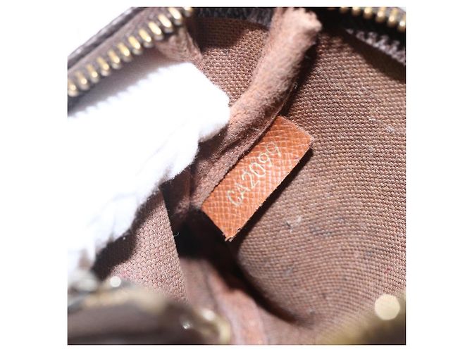 LOUIS VUITTON Collezione Etichetta Monogram Trousse Cre Pouch M63800 LV Auth 156625 - vista 12