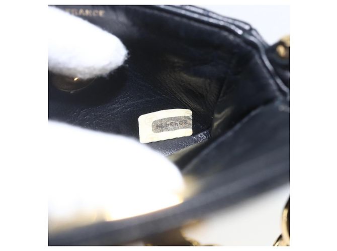 CHANEL Borsa a Spalla Mini Matelassé 11 in Pelle di Agnello Nera CC Auth 158892SM Nero D'oro - vista 10