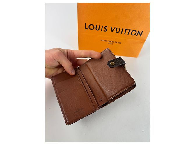 Carteira de Couro Monograma Louis Vuitton Vintage Marrom - vista 3
