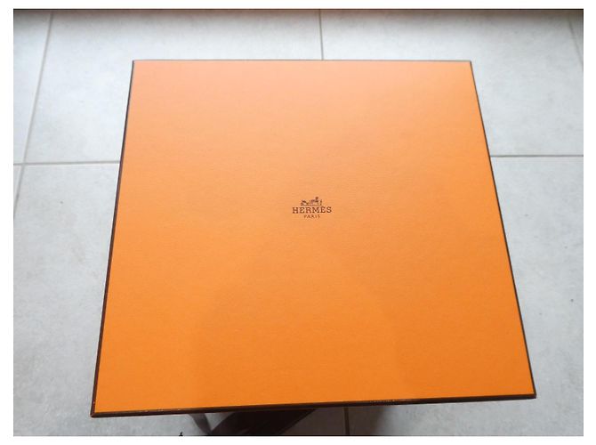 Hermès Blue Box with Navy Blue Interior VIP Special Order Sabot Bag - view 4