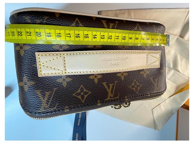 Beauty case Louis Vuitton Monogram Canvas Marrone - vista 4
