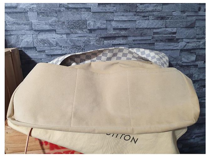 Louis Vuitton Artsy GM Tela Azur Bianco sporco - vista 8