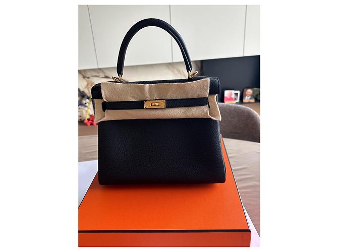 Borsa a mano Hermès Kelly 25 in pelle nera Nero - vista 2
