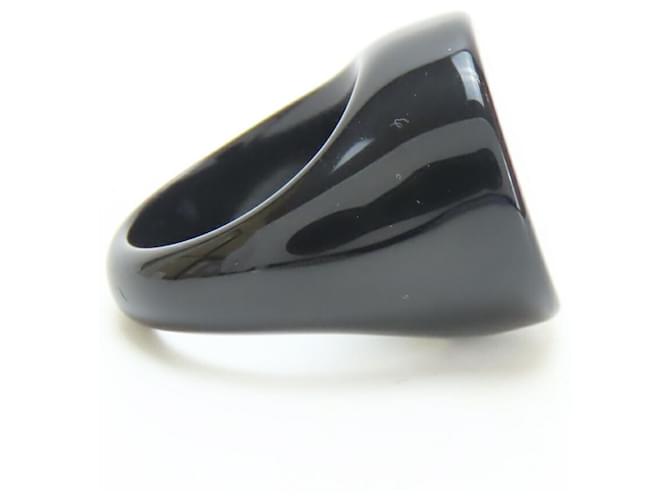 Anello in plastica bicolore Chanel Nero Bianco - vista 5