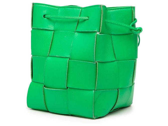 Cassette Borsa a secchiello maxi Intrecciato in nappa verde Bottega Veneta - vista 2
