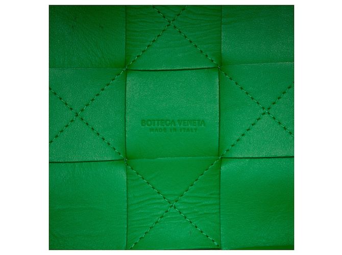 Cassette Borsa a secchiello maxi Intrecciato in nappa verde Bottega Veneta - vista 5