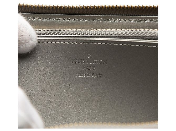 Louis Vuitton Silver Monogram Vernis Zippy Long Wallet Silvery - view 5