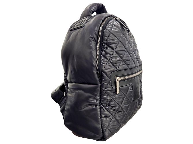 CHANEL Coco Mark Cocoon Rucksack Schwarz - Ansicht 3