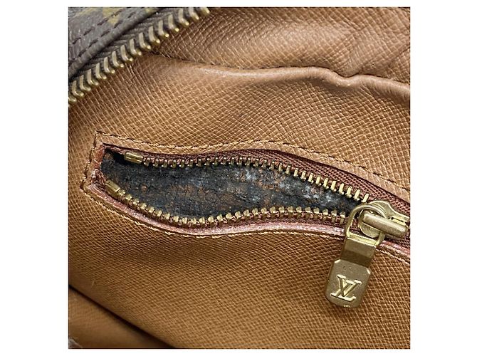 Borsa a Spalla Monogram Jeune Fille MM di Louis Vuitton Marrone - vista 11