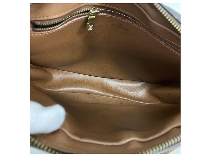 Borsa a Spalla Monogram Jeune Fille MM di Louis Vuitton Marrone - vista 4