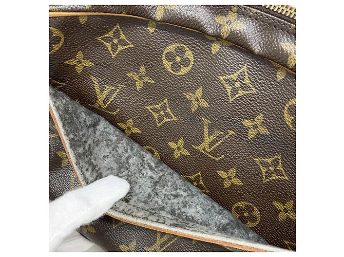 Borsa a Spalla Monogram Jeune Fille MM di Louis Vuitton Marrone - vista 7