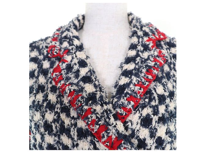 Timeless Chaqueta de lino tweed COCO Button de Chanel Azul Azul marino - vista 4