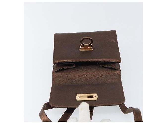 Borsa a Spalla Gancini in Pelle Bronzo Oro Auth 157128 di Salvatore Ferragamo - vista 15