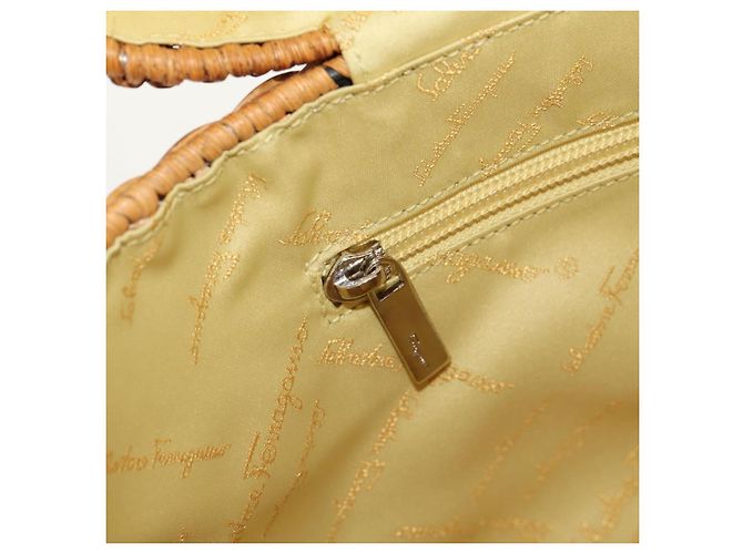 Borsa a Mano Gancini Salvatore Ferragamo Rattan Beige Argento Auth 159168V - vista 23
