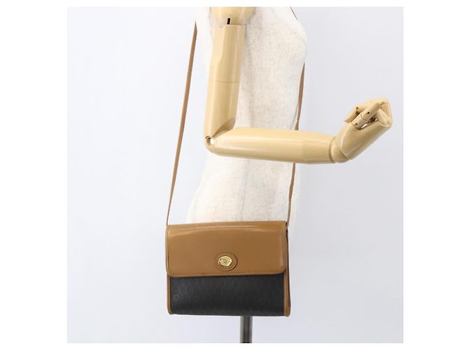 Borsa a spalla in tela a nido d'ape PVC nera e oro Christian Dior Auth ar13897 Nero D'oro - vista 20