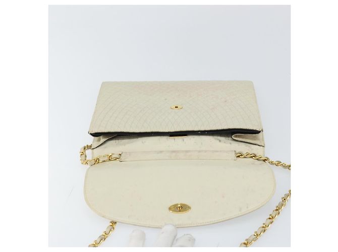 BALLY Bolsa de Ombro de Couro Matelassada com Corrente Branco Ouro Auth 157424 Dourado - vista 16