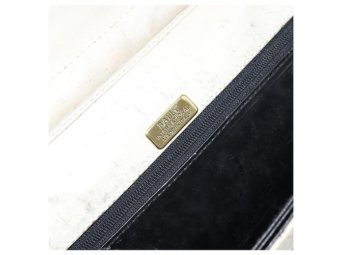 BALLY Bolsa de Ombro de Couro Matelassada com Corrente Branco Ouro Auth 157424 Dourado - vista 17