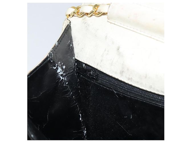 BALLY Bolsa de Ombro de Couro Matelassada com Corrente Branco Ouro Auth 157424 Dourado - vista 21