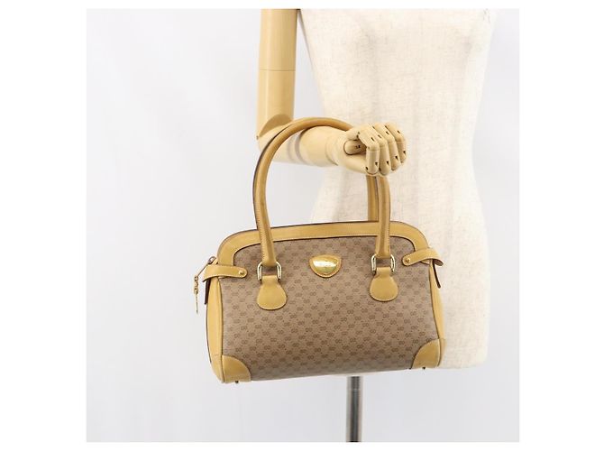 Gucci Borsa a mano Micro GG Supreme in PVC beige e oro 000 106 1325 Auth 157759 D'oro - vista 24