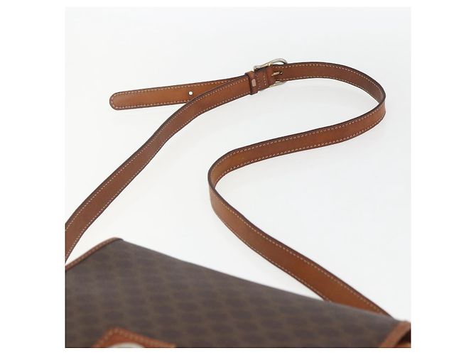 Céline Borsa a spalla circolare in tela Macadam CELINE in pelle PVC marrone oro Auth 158110 D'oro - vista 8