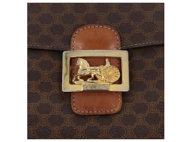 Céline Borsa in tela Macadam Celine con carrozza di cavallo in pelle PVC marrone oro Auth 158075 D'oro - vista 15