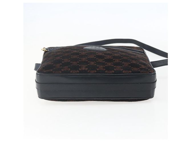 Céline Borsa a Spalla in Tela Macadam C di CELINE in Camoscio Blu Navy e Oro Auth 158416 D'oro - vista 9