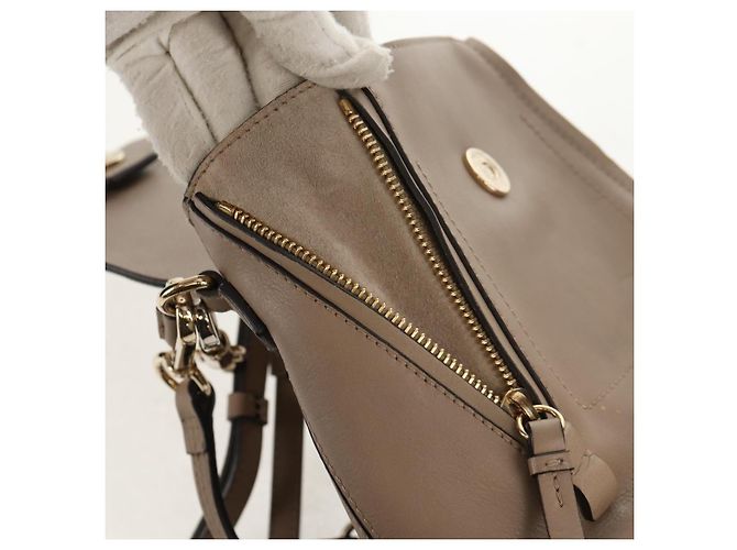 Chloé Chloe Fay Rucksack aus Wildleder 2-in-1 Grau Gold Auth BA9172 Braun Golden - Ansicht 19