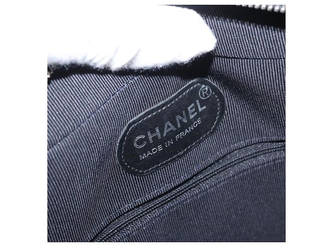 CHANEL Borsa a Spalla Matelassé Smalto Nero Argento CC Auth bs31793 - vista 15