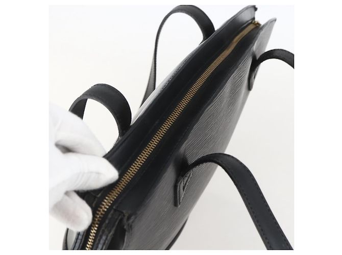 LOUIS VUITTON Borsa Lunga Epi Saint Jacques Powanie Nera M52332 LV Auth ka1033 Nero - vista 6