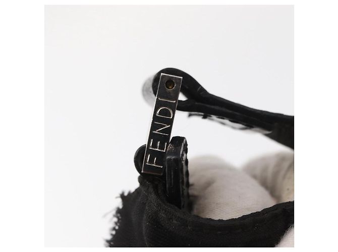 FENDI Zucca Canvas Schultertasche Schwarz Silber Auth 156481 - Ansicht 15