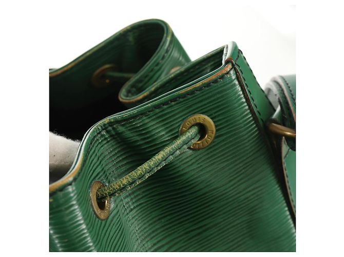LOUIS VUITTON Borsa a Spalla Epi Noe Verde M44004 LV Auth 157737 - vista 10