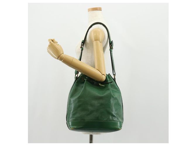 LOUIS VUITTON Borsa a Spalla Epi Noe Verde M44004 LV Auth 157737 - vista 24