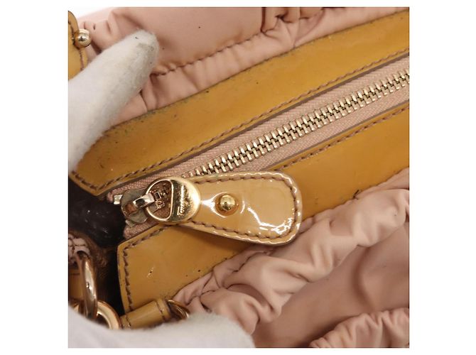 Borsa a mano Vala in nylon 2 in 1 Salvatore Ferragamo rosa oro Auth bs32036 D'oro - vista 17