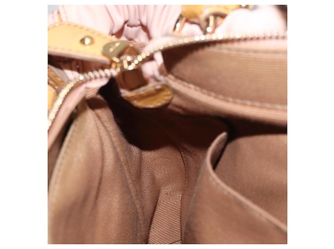 Borsa a mano Vala in nylon 2 in 1 Salvatore Ferragamo rosa oro Auth bs32036 D'oro - vista 24