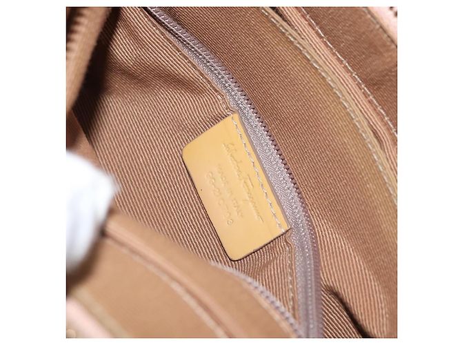 Borsa a mano Vala in nylon 2 in 1 Salvatore Ferragamo rosa oro Auth bs32036 D'oro - view 27