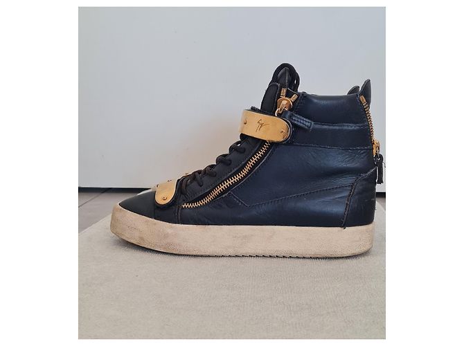 Giuseppe Zanotti Coby Bar - vista 2