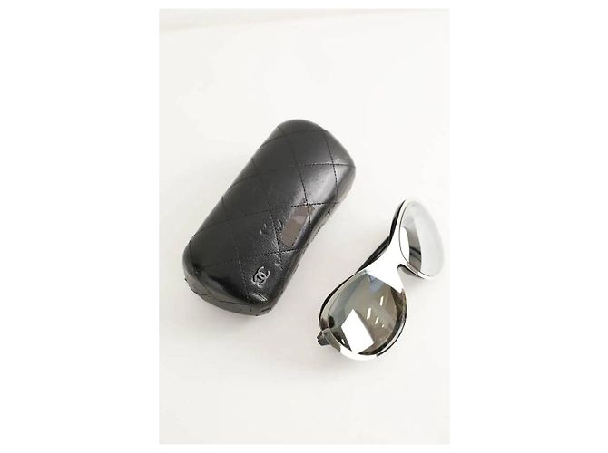 Chanel Silberne Sonnenbrille - Ansicht 6