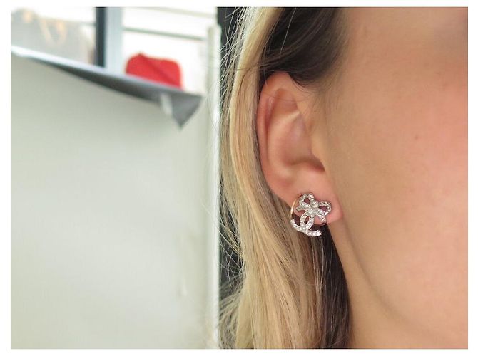 Orecchini Chanel Fiocco Metallo Argentato e Strass Argento - vista 5