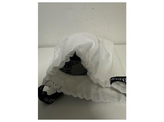 Cappello bucket JW Anderson Nero Blu Grigio - vista 7