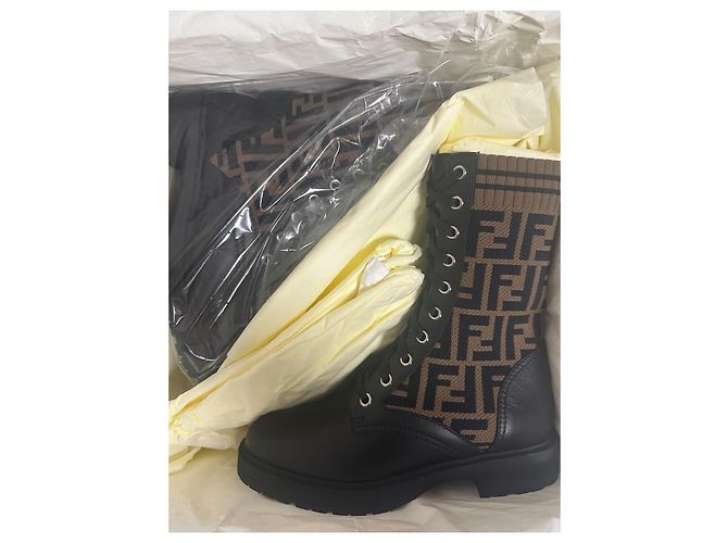 Botas Rockoko Fendi de cuero negro Castaño - vista 11
