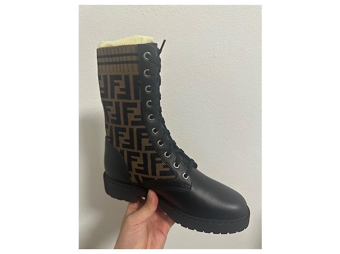 Botas Rockoko Fendi de cuero negro Castaño - vista 8