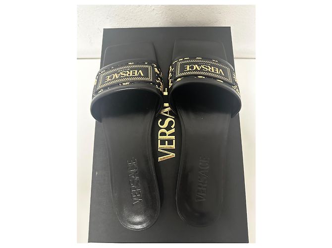 Sandali piatti Barocco Theia di Versace Nero Giallo - vista 5