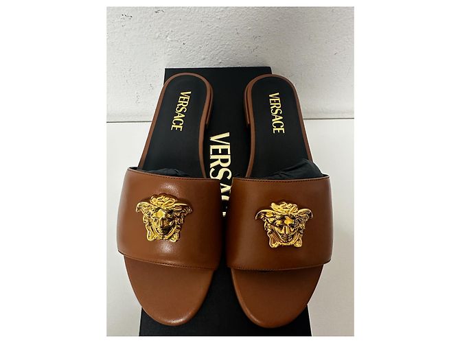 Sandali Piani Medusa Versace D'oro Cammello - vista 6