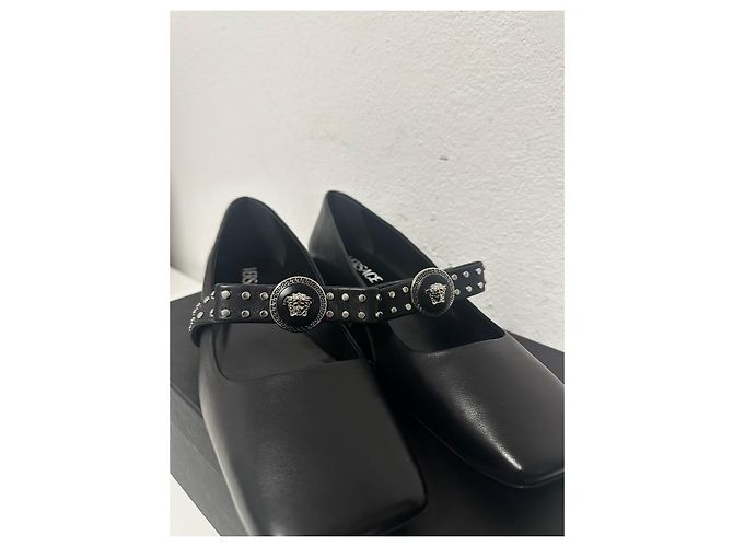Bailarina Studded Gianni Ribbon de Versace Negro Plata - vista 3
