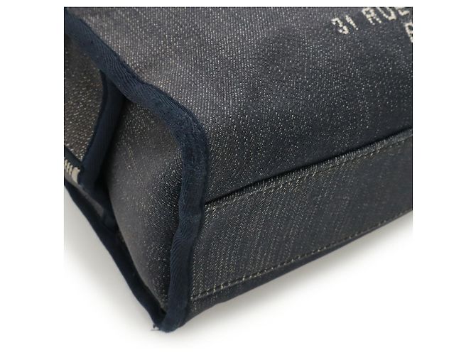 Borsa da bowling Chanel Deauville in blu navy - vista 4