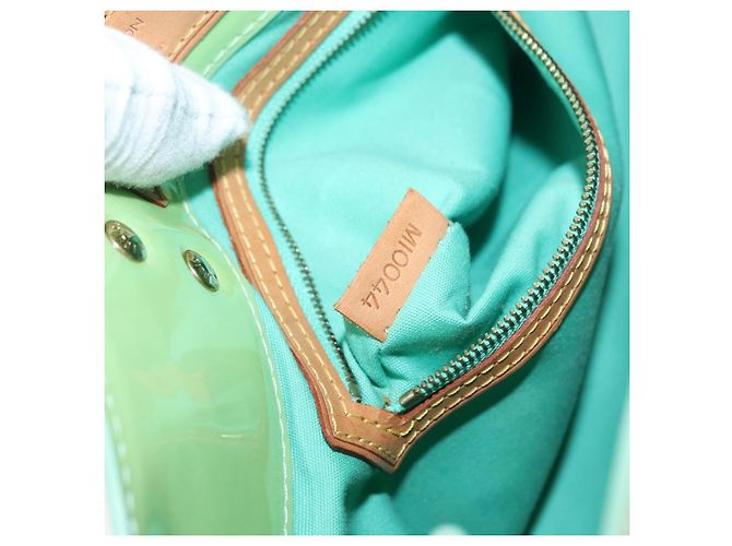 Borsa Reade Monogram Vernis PM di Louis Vuitton Verde - vista 7